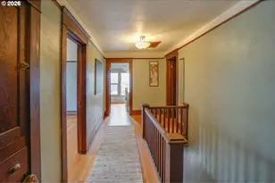 933 NE 3rd Ave, Camas, WA 98607 - Photo 16