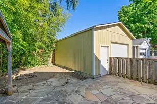1818 SE 41st Ave, Portland, OR 97214 - Photo 40