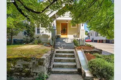 1818 SE 41st Ave, Portland, OR 97214 - Photo 2