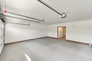 3650 Edgewood Dr, North Bend, OR 97459 - Photo 36