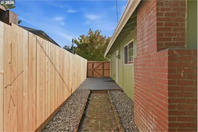 3650 Edgewood Dr, North Bend, OR 97459 - Photo 28