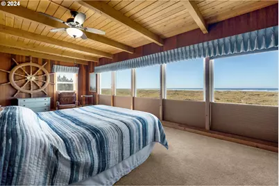 1807 N Prom, Seaside, OR 97138 - Photo 26