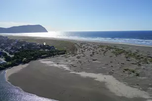 1807 N Prom, Seaside, OR 97138 - Photo 2