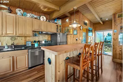 1807 N Prom, Seaside, OR 97138 - Photo 14