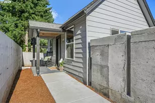 536 NW 10th Ave, Camas, WA 98607 - Photo 2