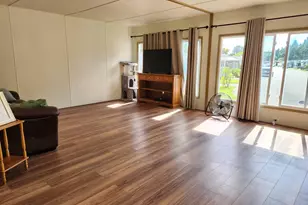 1413 Hawthorne Ave, Reedsport, OR 97467 - Photo 6
