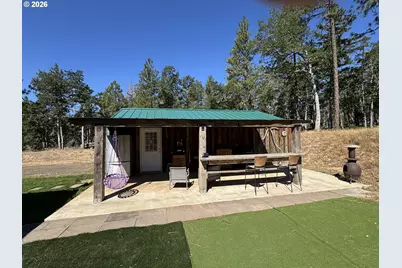 953 Centerville Hwy, Lyle, WA 98635 - Photo 8
