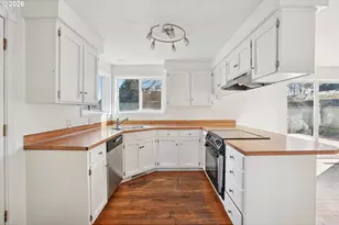 495 Angelee Ct, Lebanon, OR 97355 - Photo 16