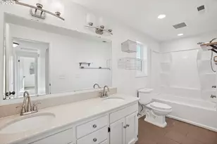 495 Angelee Ct, Lebanon, OR 97355 - Photo 20