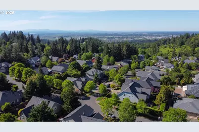 3297 Jayhawk Ct, Eugene, OR 97405 - Photo 6