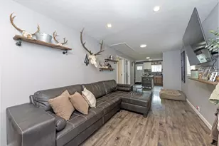 1142 Clatsop St, Vernonia, OR 97064 - Photo 2