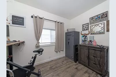 1142 Clatsop St, Vernonia, OR 97064 - Photo 4