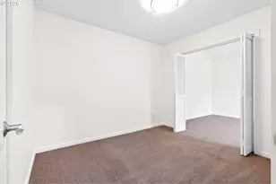 1442 SW 66th Ave, Portland, OR 97225 - Photo 24