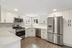 2604 NE 49th St, Vancouver, WA 98663 - Photo 6