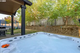 398 SW Mt Mazama St, McMinnville, OR 97128 - Photo 40