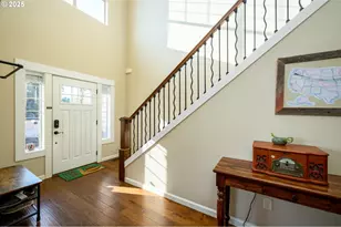 398 SW Mt Mazama St, McMinnville, OR 97128 - Photo 10