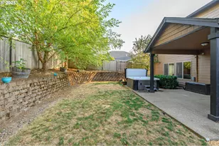 398 SW Mt Mazama St, McMinnville, OR 97128 - Photo 42