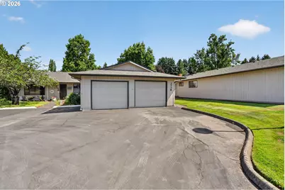 3738 NE 45th St, Vancouver, WA 98661 - Photo 2