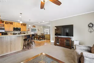 310 Pitney Ln, Junction City, OR 97448 - Photo 8