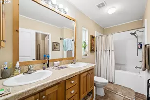 310 Pitney Ln, Junction City, OR 97448 - Photo 22
