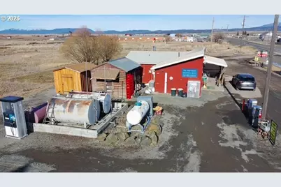 209 Barnes Ave, Seneca, OR 97873 - Photo 36