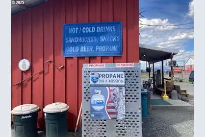 209 Barnes Ave, Seneca, OR 97873 - Photo 20