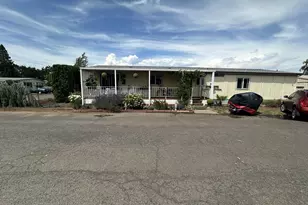 1267 Tucker Rd, Hood River, OR 97031 - Photo 1