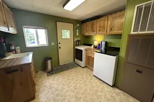 1267 Tucker Rd, Hood River, OR 97031 - Photo 20