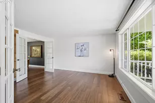 1639 Victorian Way, Eugene, OR 97401 - Photo 8