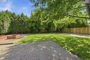 1639 Victorian Way, Eugene, OR 97401 - Photo 32
