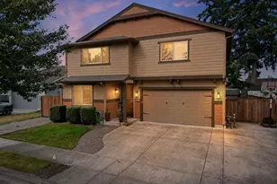 2316 NW 4th Ave, Battle Ground, WA 98604 - Photo 1