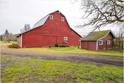 93419 River Rd, Junction City, OR 97448 - Photo 28