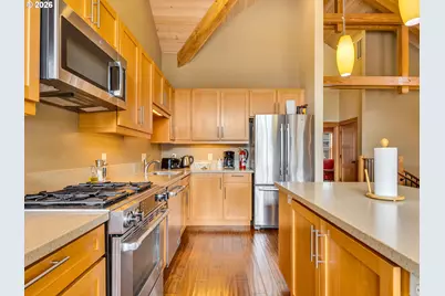 132 E Surfcrest Ave #A2-D, Cannon Beach, OR 97110 - Photo 12