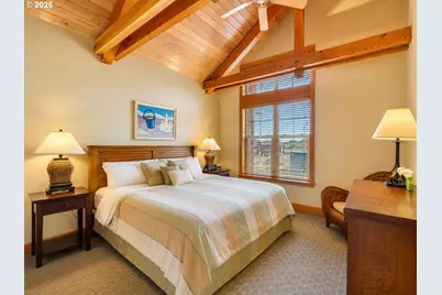 132 E Surfcrest Ave #A2-D, Cannon Beach, OR 97110 - Photo 26