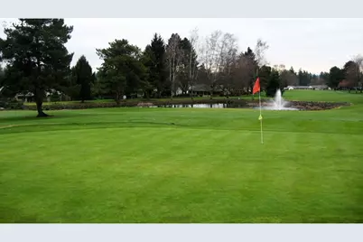 16540 SW Royalty Pkwy, Portland, OR 97224 - Photo 26