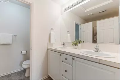 16189 SW Holland Ln, Sherwood, OR 97140 - Photo 18