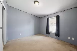 1000 S McKern Ct, Newberg, OR 97132 - Photo 26