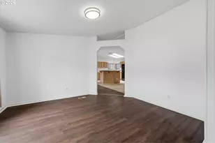 1000 S McKern Ct, Newberg, OR 97132 - Photo 14