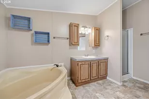 1000 S McKern Ct, Newberg, OR 97132 - Photo 32