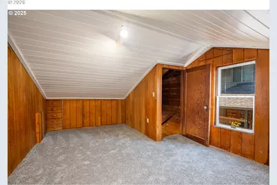 2015 Eastwood Ln, Eugene, OR 97401 - Photo 26