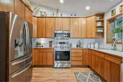 104 Roley Ct, Kelso, WA 98626 - Photo 8