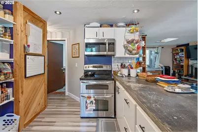 6732 SE 56th Ave, Portland, OR 97206 - Photo 6