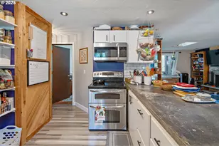 6732 SE 56th Ave, Portland, OR 97206 - Photo 6