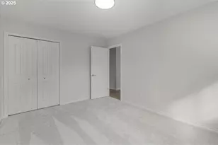 3379 NW Banff Dr, Portland, OR 97229 - Photo 20