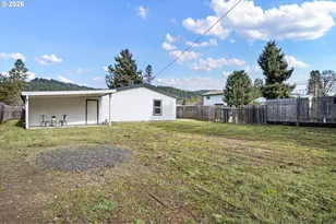 47554 Hansen St, Oakridge, OR 97463 - Photo 28