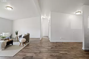 47554 Hansen St, Oakridge, OR 97463 - Photo 8