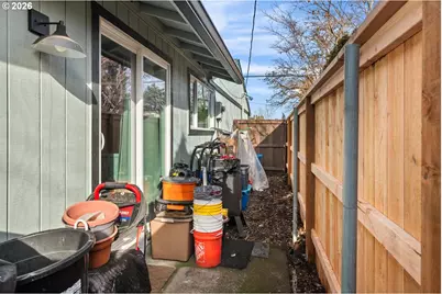 2519 E 35th St, Vancouver, WA 98663 - Photo 32