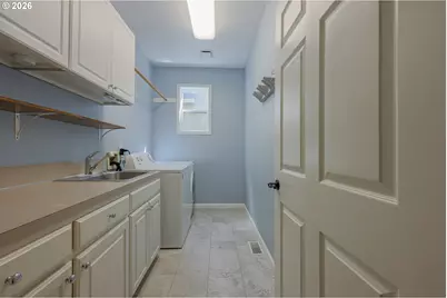 7632 SW Ruby Ter, Portland, OR 97219 - Photo 16