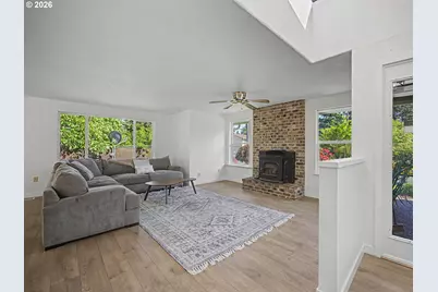 15893 NE Holladay St, Portland, OR 97230 - Photo 6