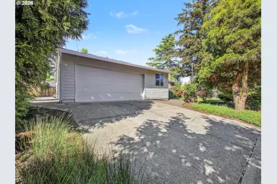 15893 NE Holladay St, Portland, OR 97230 - Photo 4